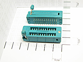 Панелька ZIF-SCS-24, 24-Pin, шаг 2,54мм, под узкий корпус