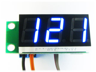 STH0014UB, встраиваемый цифровой термометр  с выносным датчиком, ультра-яркий голубой индикатор.