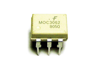 MOC3062, 1-канальный оптосимистор с детектором перехода через ноль, 600 В,  DIP-6